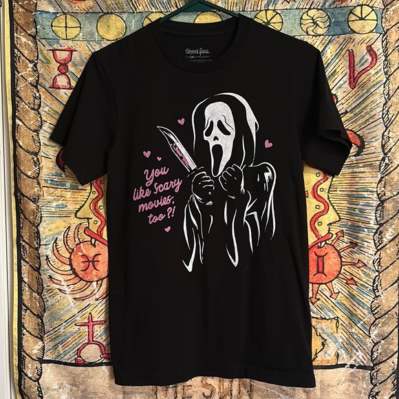 Ghostface "You like scary movies too?!" T-Shirt - Picture 1 of 4